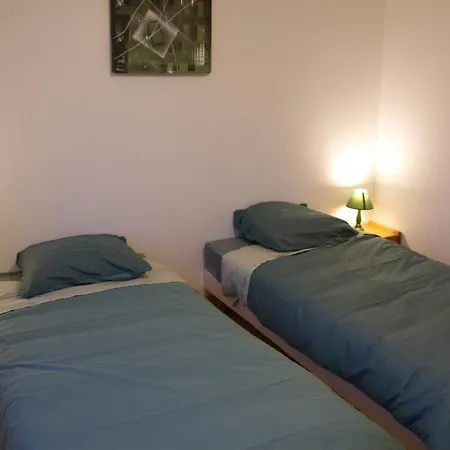 Les Lauriers De Lomagne