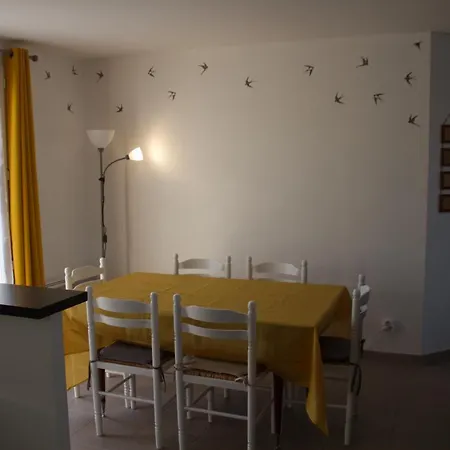 Les Lauriers De Lomagne Holiday home *