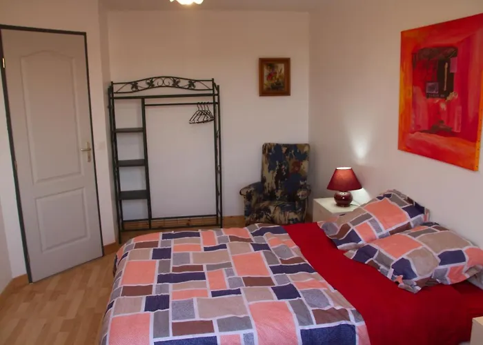 Casa vacanze Les Lauriers De Lomagne Lavit